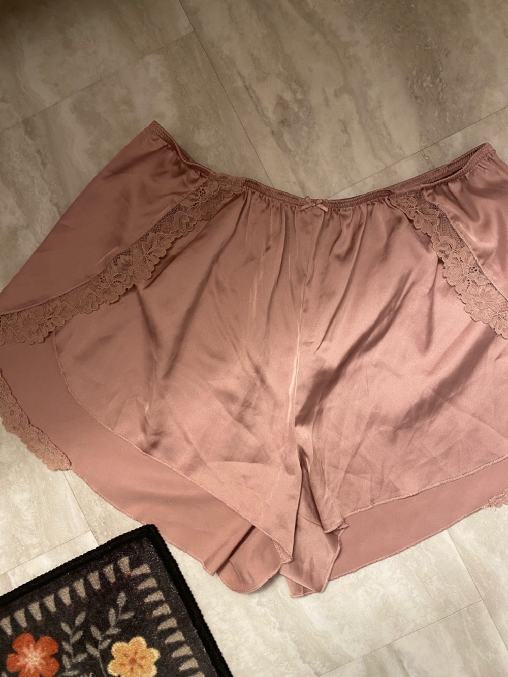 Abercrombie & Fitch Lace-Trim Sleep Shorts in Dusty Mauve